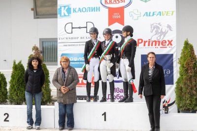 Мирела Райкова е държавен шампион по обездка