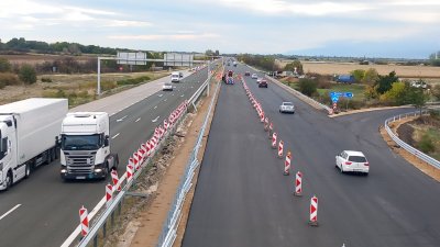 Приключва ремонтът на 8 км от АМ "Тракия" в платното за Бургас в Пазарджишка област