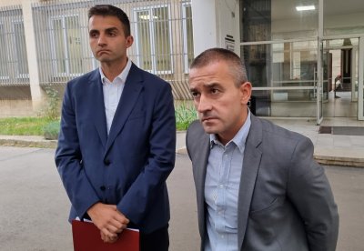 Повдигнаха обвинения на мъж и жена, ограбвали магазини в центъра на София