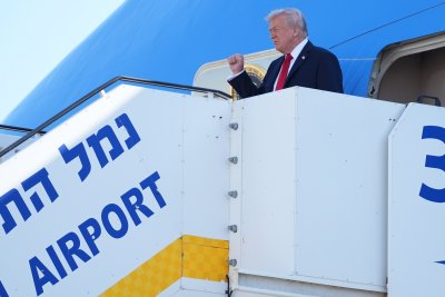 На полето на дипломацията - Тръмп от Израел до Шарм ел-Шейх