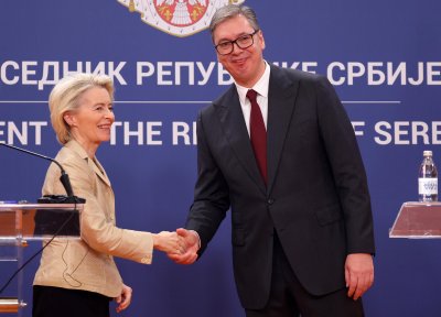 ЕС е готов да инвестира допълнително в газовата връзка България - Сърбия