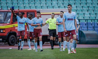 Бертран Фурие бе награден за Играч №1 на 12-ия кръг в Първа лига
