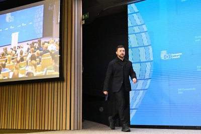 Среща на "Коалицията на желаещите" за Украйна започва в Лондон