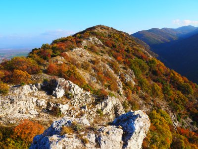 Предимно слънчево време с отрицателни минимални температури във вторник