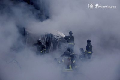 Нова руска атака остави части от Северна Украйна без ток