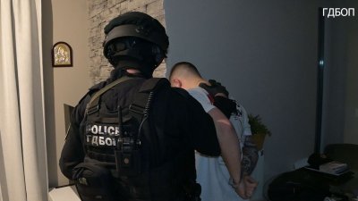 Разбиха мрежа за трафик на мигранти през България, шестима са арестувани