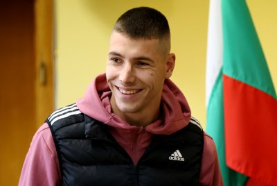 Божидар Саръбоюков беше отличен с приза "Сребърен сокол"
