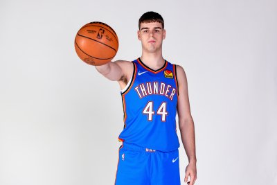 Млад талант на Оклахома е диагностициран с рак на тестисите