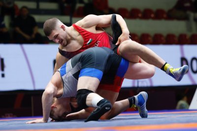 Айкан Сеид продължава на репешажите на световния шампионат по борба до 23 г.
