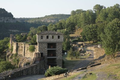 A Man Fell from Tsarevets Fortress, He Was Taken to Hospital