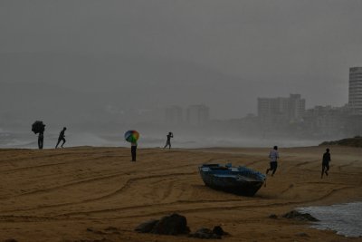 Циклонът "Монта" наложи евакуация на хиляди хора в Индия