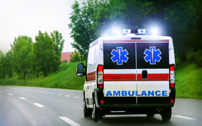 Срутила се е 7-етажна жилищна сграда в Турция, търсят оцелели