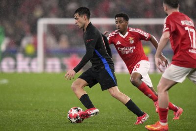 Контузия извади Педри от сметките на Барселона