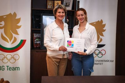 Весела Лечева се срещна с Теодора Иванова в Лозана