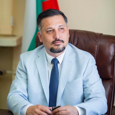 Гонят театралната школа на министър Мариан Бачев от читалището в район "Изгрев"