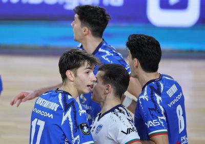 Левски спечели петсетова битка с МОК Мурса във втория квалификационен кръг на Шампионска лига