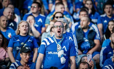 Феновете на Левски изкупиха билетите за дербито с ЦСКА