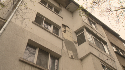 Евакуирани са всички семейства от напукания блок в столичния квартал "Хаджи Димитър"