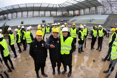 Христо Янев заведе футболистите на ЦСКА на ремонта на "Българска армия"