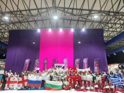 Пет златни медала за България на световното първенство по въздушна акробатика