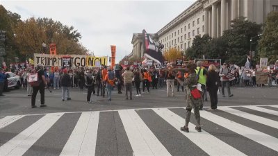 Протести срещу президента Доналд Тръмп във Вашингтон