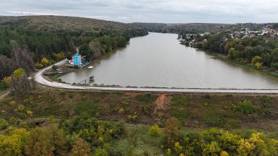 Акция за почистване на язовира в русенското село Николово