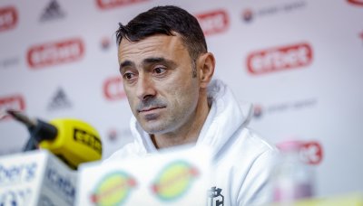 Тодор Янчев посочи имената на играчите за евроквалификацията с Шотландия