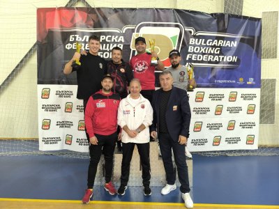 Локомотив София държавен шампион по бокс при юношите