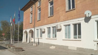 В село Ахматово няма поща – жителите ще обменят левове в евро в съседната Поповица