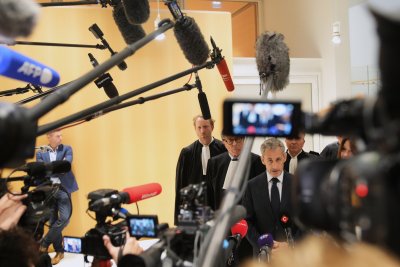 Ще излезе ли на свобода Никола Саркози?