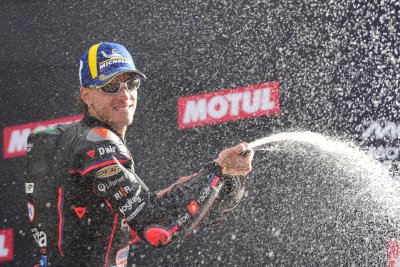 Марко Бедзеки спечели финалното състезание за сезона в Moto GP