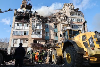 След руския удар в Тернопил - десетки в неизвестност, 26 потвърдени жертви