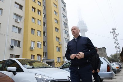 Поставя се началото на политика на санирането на еднофамилни къщи, обяви премиерът Желязков