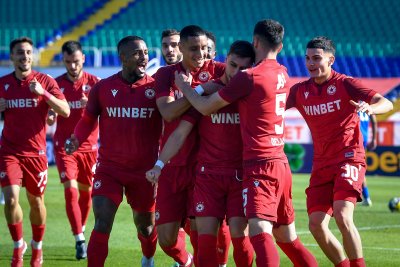 Млада надежда на Крузейро в полезрението на ЦСКА