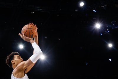 Уембаняма е аут от паркета за неопределено време