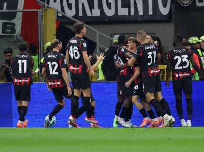 Валери Владимиров дебютира за Милан