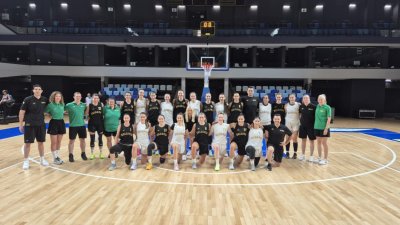 България се справи с Украйна за втора победа в евроквалификациите