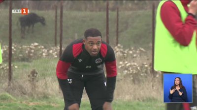 Джордан Айб: Искам да помогна на Локомотив с опита си