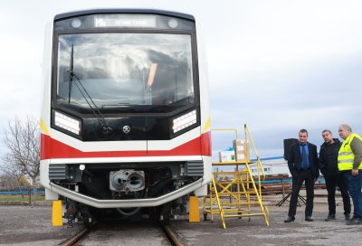 Обновяване на софийското метро: Новите мотриси ще се движат по три от линиите