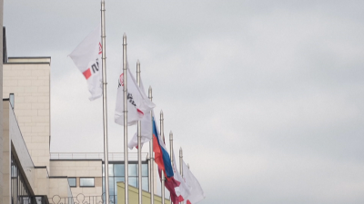 Вучич за НИС: 50 дни Русия да продаде дела си или Белград поема операциите