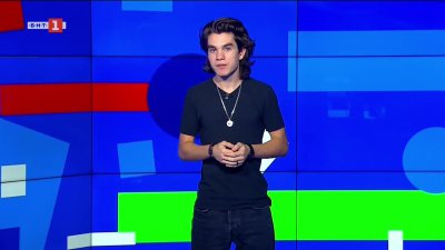 Природозащитници пуснаха на свобода две малки щъркелчета в Камбоджа