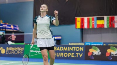 Налбантова стартира с успех на турнир в Глазгоу