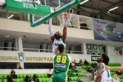 Балкан отметна и Шумен в НБЛ
