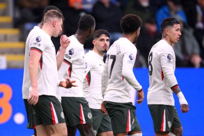 Трета поредна победа изстреля Челси на второто място