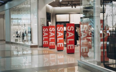 Предколедни намаления - реални ли са отстъпките и как да се предпазим от измами?