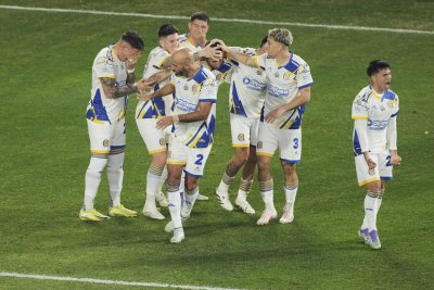 Безпрецедентно: Отборът на Ди Мария е шампион на Аржентина след промяна в правилата