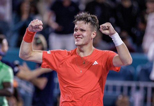 Якуб Меншик стана първият тенисист, класирал се за Next Gen ATP Finals