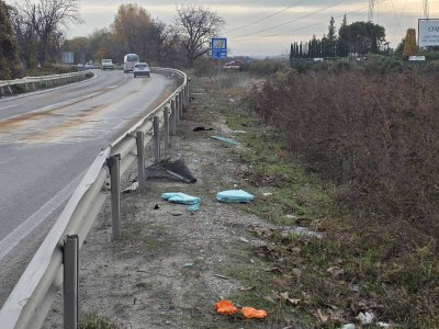 Three Died and a 7-Year-Old Child in Life-Threatening Condition after Severe Crash near Plovdiv (PHOTOS)