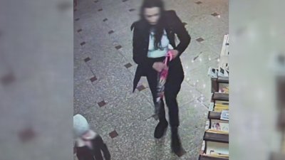 Нагла кражба в Русе: Жена обра касата на Църква в присъствието на детето си