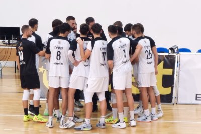 Волейболният Славия проведе тренировка със световен шампион по кикбокс